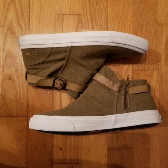 Blowfish Mondo Buckle Canvas Slouch Shoes - Picture 4 of 6